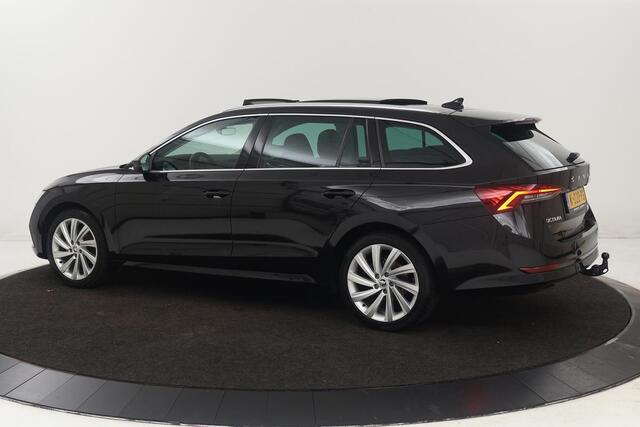 Skoda OCTAVIA 1.0 TSI Business Edition Plus | Panoramadak | Leder | Trekhaak | Stoelverwarming | Carplay | Sfeerverlichting | Navigatie | Adaptive cruise | Camera | Full LED | Keyless