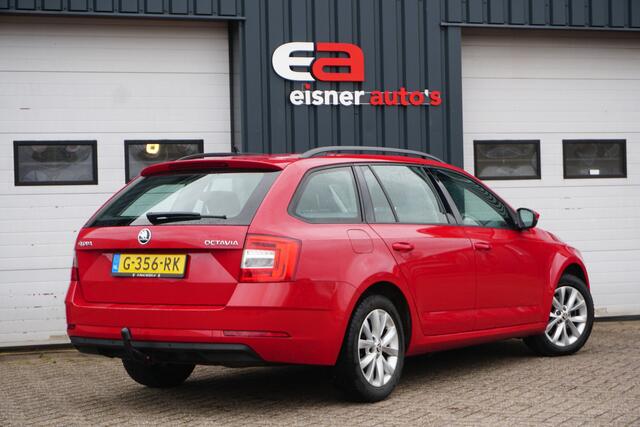 Skoda OCTAVIA Combi 1.0 TSI Greentech Business | TREKHAAK | METALLIC ROOD | CARPLAY |