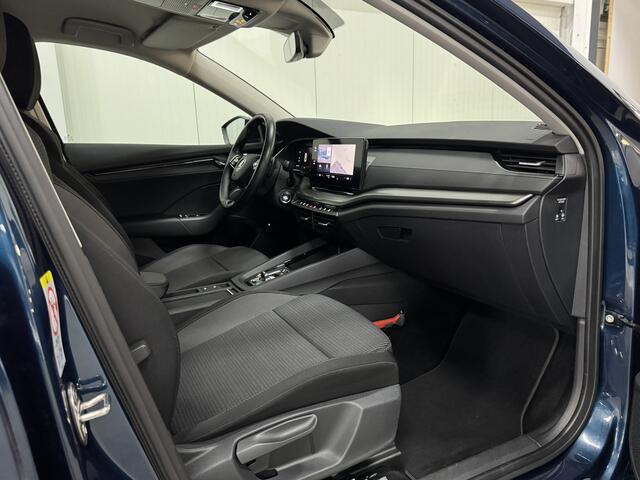Skoda OCTAVIA 1.0 e-TSI AUTOMAAT Business Edition DIGI-DASH LED 2XPDC LMV