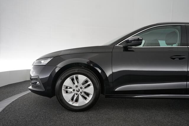 Skoda OCTAVIA Combi 1.5 e-TSI Business Edition Plus