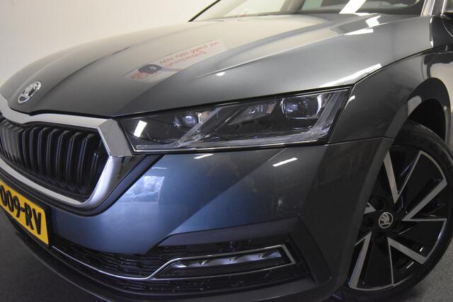Skoda OCTAVIA Combi 1.5 TSI First Edition , CLIMATR , A UITRIJ CAM , V STOEL VER , LED KOPL , LMV 18 ,
