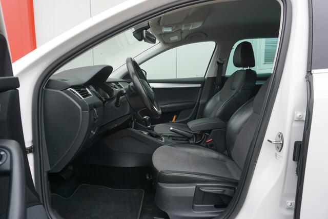 Skoda OCTAVIA Combi 1.0 TSI Greentech Ambition Business | Automaat | Dynamic-pakket | Origineel NL |