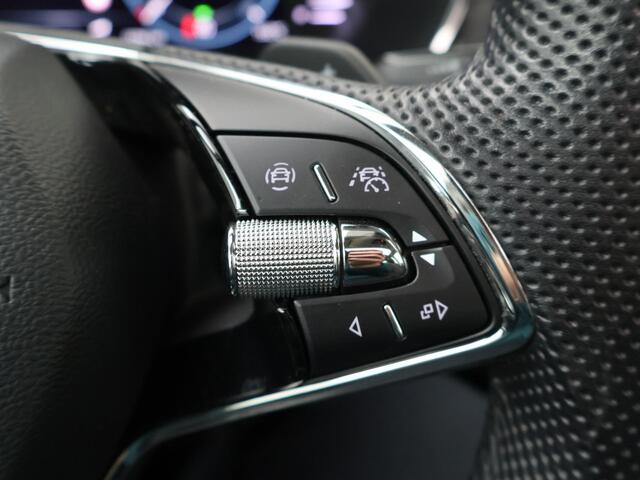 Skoda OCTAVIA Combi 1.4 TSI iV PHEV Business Edition Plus | 204 PK | Panoramadak | El. achterklep | Navigatiesysteem Columbus |