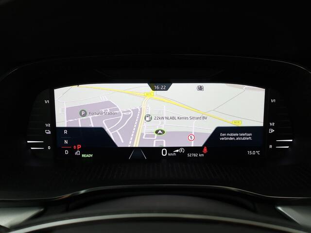 Skoda OCTAVIA Combi 1.4 TSI iV PHEV Business Edition Plus | 204 PK | Panoramadak | El. achterklep | Navigatiesysteem Columbus |
