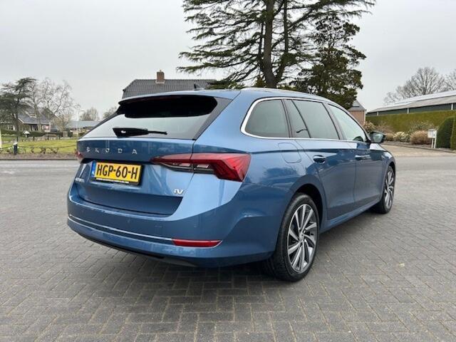 Skoda OCTAVIA 1.4TSI iV PHEV Sportline Business