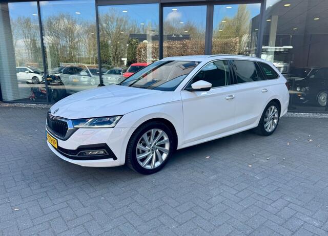 Skoda OCTAVIA 1.5 TSI First Ed. Nw. Model,Crystal LED,Virtual,Lane Ass.,Carpla