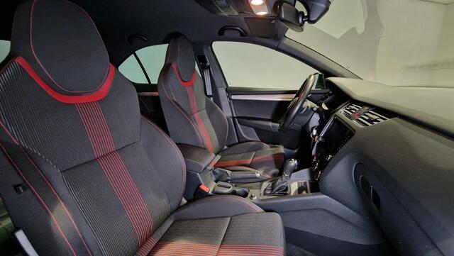Skoda OCTAVIA 1.5 TSI Greentech Sport Business | 18 inch | DAB