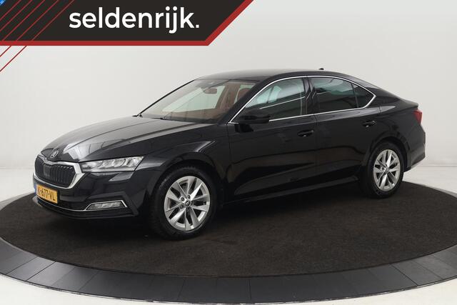Skoda OCTAVIA 1.0 e-TSI Business Edition Plus | Stoelverwarming | Trekhaak | Adaptive cruise | Carplay | Full LED | Keyless | Sfeerverlichting