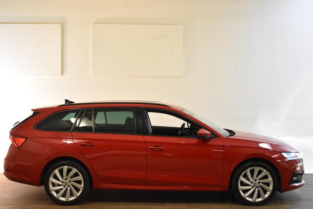 Skoda OCTAVIA Combi TSI iV 204PK DSG HYBRID BUSINESS SPORT CARPLAY/LED/PDC