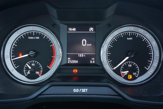 Skoda OCTAVIA Combi 1.5 TSI Greentech Style | Cruise Control | Airco |