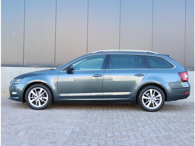 Skoda OCTAVIA Combi 150pk TSI Edition Plus | 1ste eigenaar | LEER | LED | 17"LMV | Navigatie | Keyless | AUTOMAAT