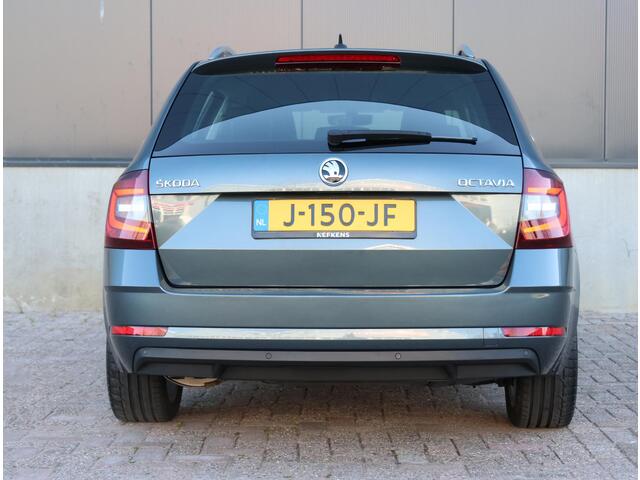 Skoda OCTAVIA Combi 150pk TSI Edition Plus | 1ste eigenaar | LEER | LED | 17"LMV | Navigatie | Keyless | AUTOMAAT