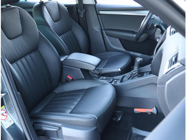 Skoda OCTAVIA Combi 150pk TSI Edition Plus | 1ste eigenaar | LEER | LED | 17"LMV | Navigatie | Keyless | AUTOMAAT