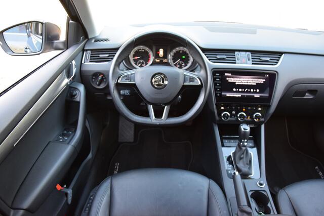 Skoda OCTAVIA Combi 1.0 TSI Greentech Style Business DSG Automaat | Org. NL | BOVAG Garantie | Achteruitrijcamera | Stoelverwarming | Lederen Bekleding | Full LED | Apple Carplay/Android Auto |