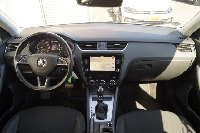 Skoda OCTAVIA Combi 1.5 TSI 150pk DSG Business Edition -NAVI-ECC-