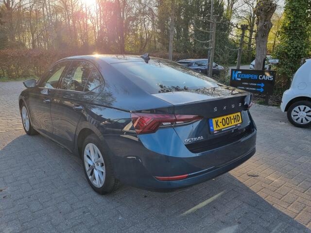 Skoda OCTAVIA 1.0 e-TSI BnsEdition