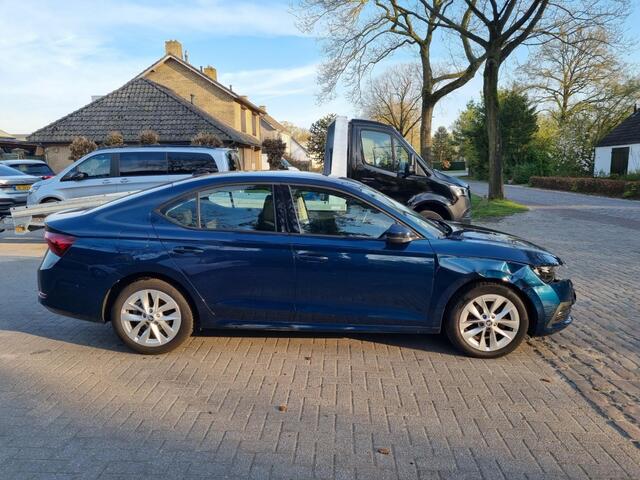 Skoda OCTAVIA 1.0 e-TSI BnsEdition