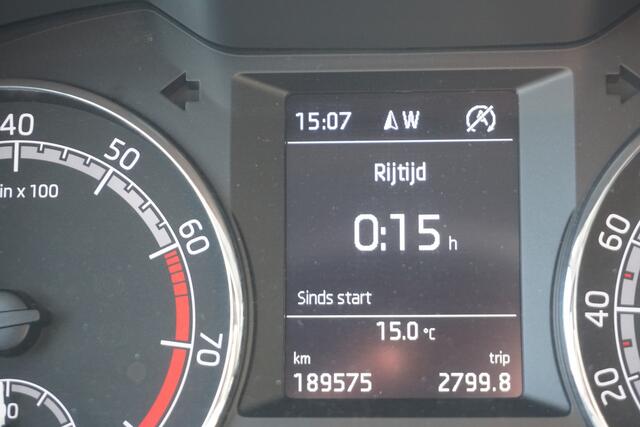 Skoda OCTAVIA Combi 1.0 TSI Greentech Business Edition | APPLE/ANDROID | NAVI |