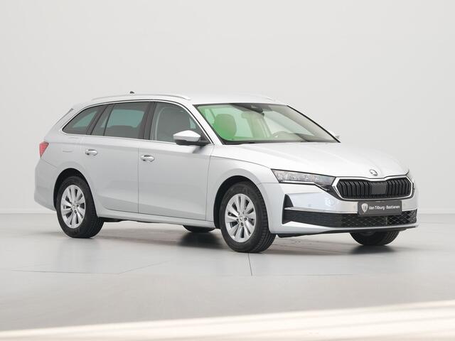 Skoda OCTAVIA Combi 1.5 TSI MHEV Business Edition Navigatie Keyless Privacy Glas Lm Velgen Nieuw Model