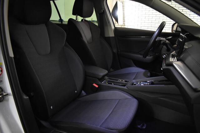 Skoda OCTAVIA Combi TSI iV PHEV 204PK DSG HYBRID BUSINESS NAVI/CARPLAY/PDC
