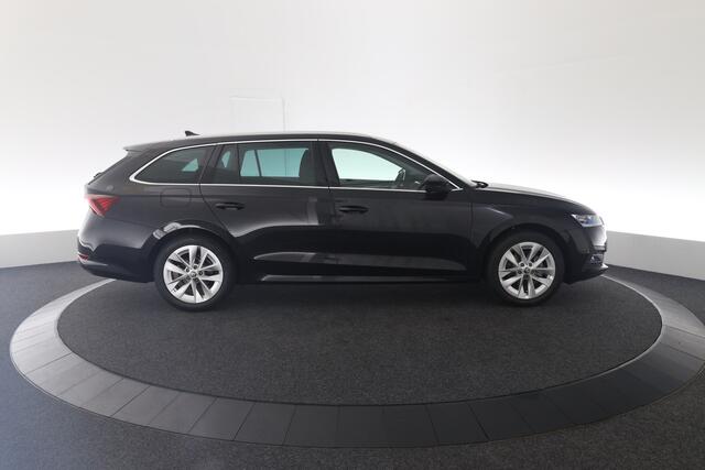 Skoda OCTAVIA Combi 1.5 TSI First Edition