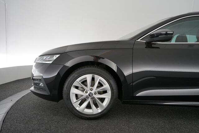 Skoda OCTAVIA Combi 1.5 TSI First Edition