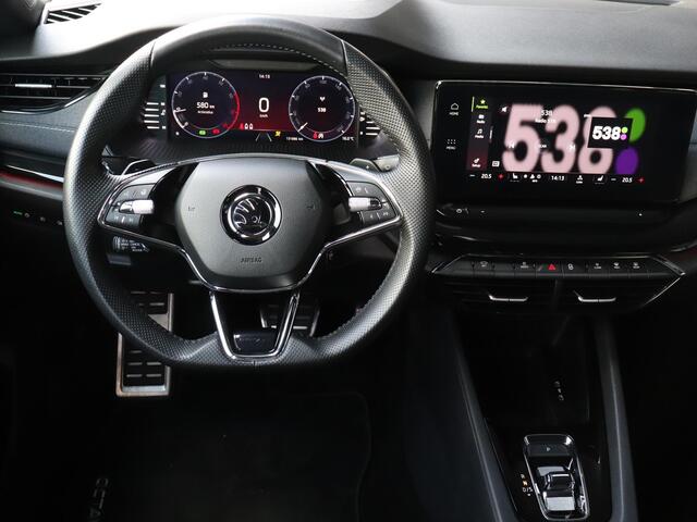 Skoda OCTAVIA Combi Sportline 1.5 e-TSI 150pk AUTOMAAT | Panoramadak | Adaptieve cruise control | Stoel- & stuurverwarming | Apple Carplay / Android Auto |