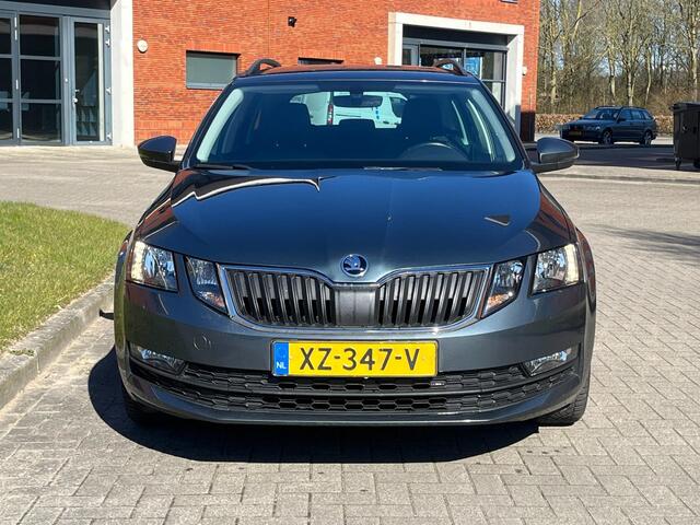 Skoda OCTAVIA Combi 1.0 TSI Greentech Amb. Business Automaat APK 2027 CarPlay