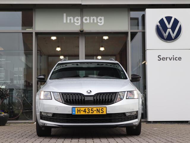 Skoda OCTAVIA Combi 1.5 TSI 150 pk DSG Greentech Sport Business | Navigatie | Trekhaak | Climatronic | SmartLink | PDC | Cruise Control | Stoelverwarming | 18'' LM |