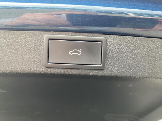 Skoda OCTAVIA Combi 1.0 e-TSI Business Edition Plus / 110 Pk / Automaat / NL-Auto / 1e-Eigenaar / Keyless / Digitale Cockpit / LED / DAB / Apple-Carplay & Aindrod Auto / Navi / Camera / Adaptieve Cruise-Control / Stuur+Stoelverwarming / Bestuurdersstoel met Geheugen / 