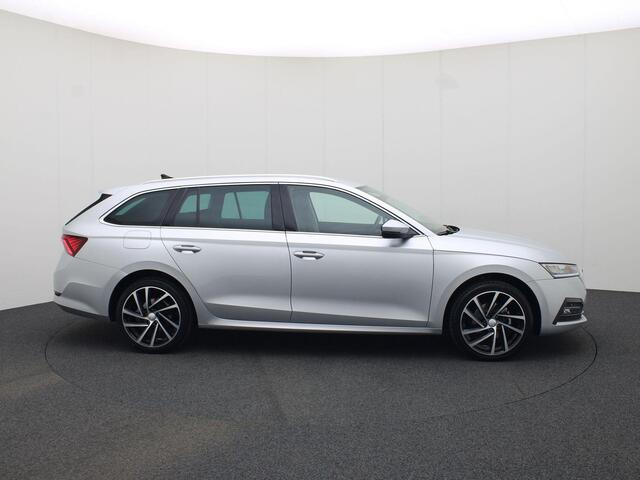 Skoda OCTAVIA Combi 1.0e-TSI/110PK Business Edition DSG · Navigatie · LED · Parkeersensoren · Garantie tot mei 2025 of 100000km