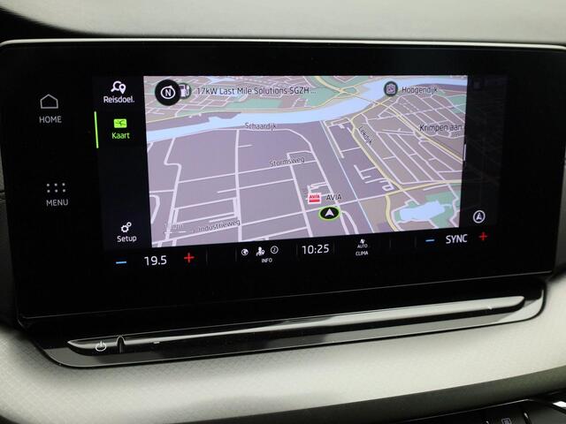 Skoda OCTAVIA Combi 1.0e-TSI/110PK Business Edition DSG · Navigatie · LED · Parkeersensoren · Garantie tot mei 2025 of 100000km