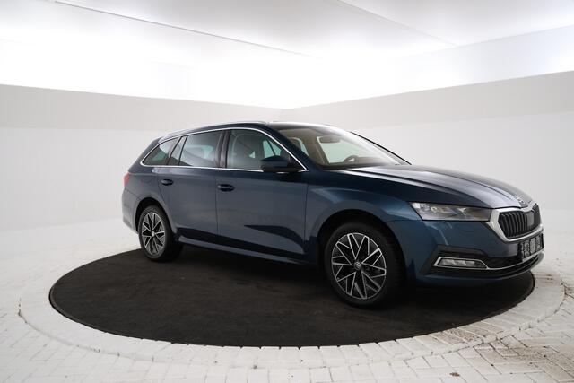 Skoda OCTAVIA Combi 2.0 TDI Greentech Style Business Airco, Navigatie, Apple Carplay,
