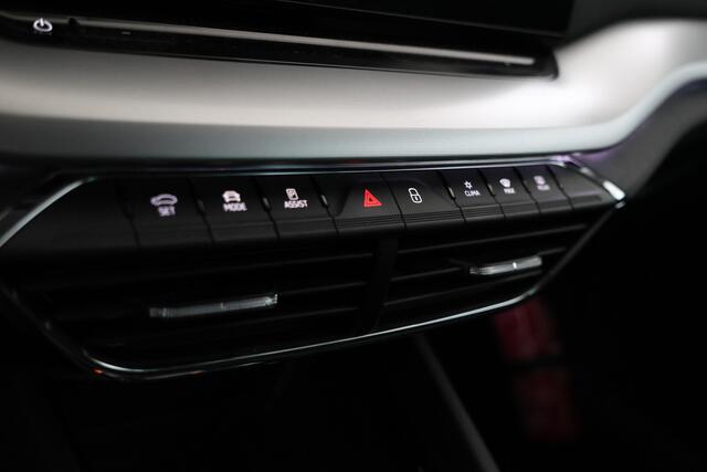 Skoda OCTAVIA Combi 2.0 TDI Greentech Style Business Airco, Navigatie, Apple Carplay,
