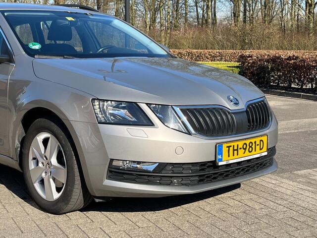 Skoda OCTAVIA Combi 1.0 TSI Greentech Ambition Business CarPlay