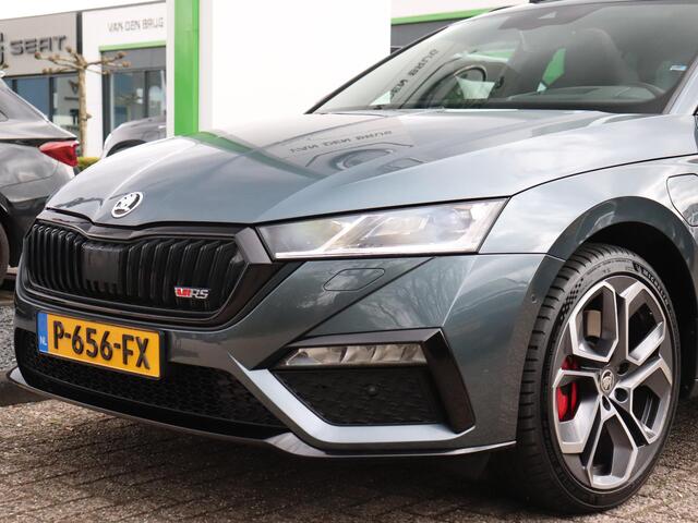 Skoda OCTAVIA Combi 1.4 TSI RS iV PHEV 245pk | Panoramadak | Head-Up Display | Elektr. bestuurdersstoel | Adaptieve cruise control |