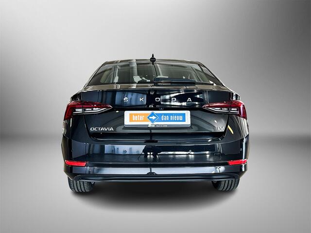Skoda OCTAVIA 1.4 TSI iV PHEV Business Edition / Achteruitrijcamera / Parkeersensoren
