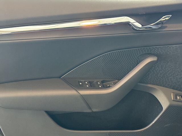 Skoda OCTAVIA 1.4 TSI iV PHEV Business Edition / Achteruitrijcamera / Parkeersensoren