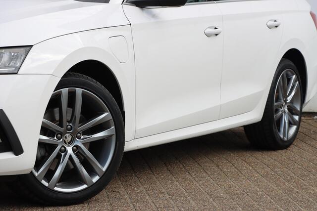 Skoda OCTAVIA 1.4 TSI iV Style 204pk DSG6