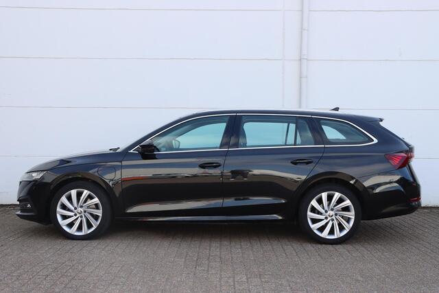Skoda OCTAVIA Combi 1.4 TSI iV Style 204pk DSG6 Skoda Octavia Combi 1.4 TSI iV PHEV Business Edition