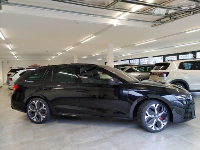 Skoda OCTAVIA 2.0 TSI RS 265 PK DCC/LEDER/PANO-DAK/TREKHAAK/360-CAMERA