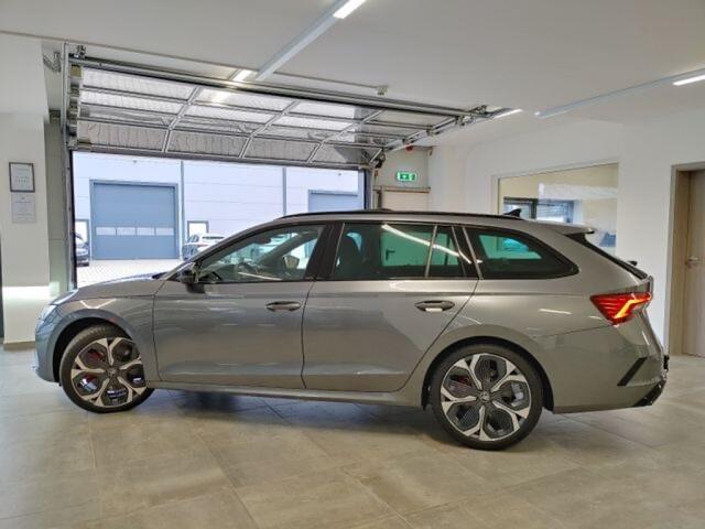 Skoda OCTAVIA 2.0 TSI RS 265 PK DCC/LEDER/PANO-DAK/TREKHAAK/360-CAMERA