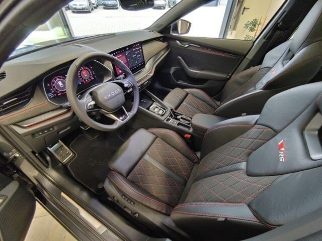 Skoda OCTAVIA 2.0 TSI RS 265 PK DCC/LEDER/PANO-DAK/TREKHAAK/360-CAMERA