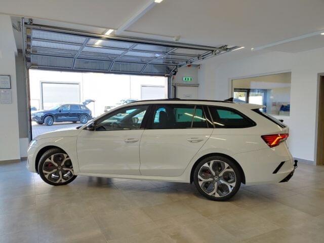 Skoda OCTAVIA 2.0 TSI RS 265PK PANO-DAK/TREKHAAK/CAMERA/STOELVER/STUURVERW