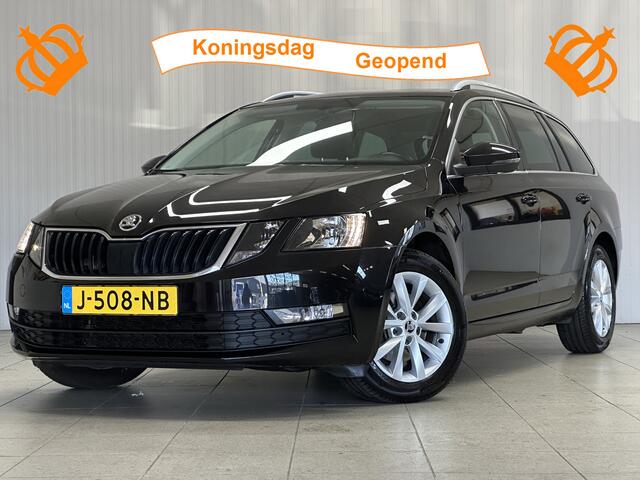 Skoda OCTAVIA Combi 1.5 TSI Greentech Business Edition/ Trekhaak/ Half-Leder/ Apple + Android/ Navi/ Clima/ Cruise/ Elek. pakket/ Isofix/ Stoelverw./ Multi. Sportstuur/ 16'' LMV/ Mistl./ PDC/ Extra getint glas/ Dakrails.