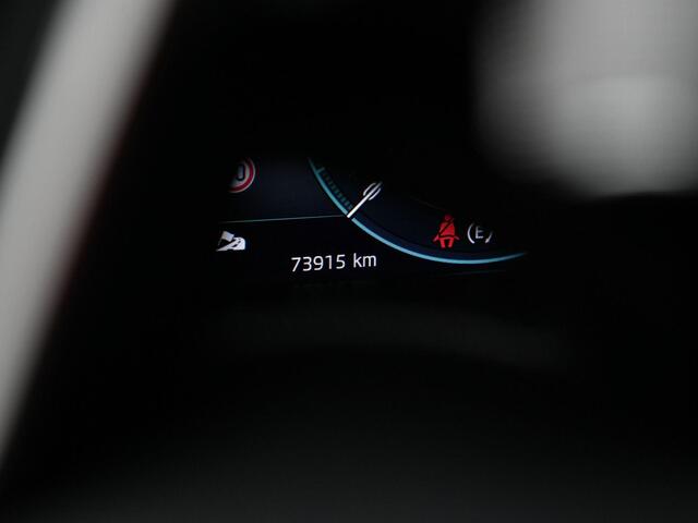 Skoda OCTAVIA Combi 1.4 TSI 204 pk DSG iV PHEV Style | Panoramadak | Geheugenstoelen | Head-up display | Stoel-/achterbankverwarming