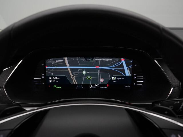 Skoda OCTAVIA Combi 1.4 TSI 204 pk DSG iV PHEV Style | Panoramadak | Geheugenstoelen | Head-up display | Stoel-/achterbankverwarming