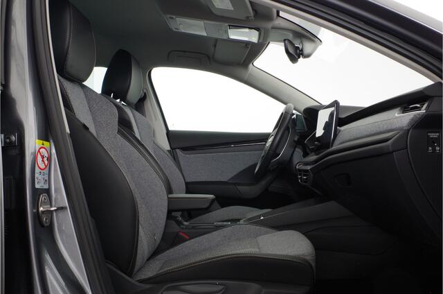 Skoda OCTAVIA Combi 1.5 TSI MHEV Business Edition > Adapt. cruise/Winter-pakket/sfeerverlichting/Graphite Grey...