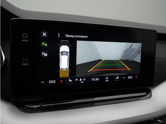 Skoda OCTAVIA Combi 1.4 TSI 204 pk DSG iV PHEV Style | Panoramadak | Matrix LED | Geheugenstoelen | Leder/alcantara | Stoel-/achterbankverwarming | Achteruitrijcamera