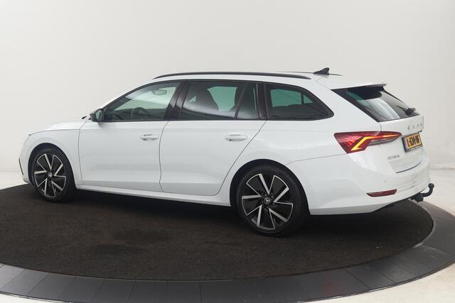 Skoda OCTAVIA 1.0 e-TSI Sport | Carplay | Trekhaak | Sportstoelen | Full LED | Sfeerverlichting | Navigatie | Climate control | Parkeerhulp